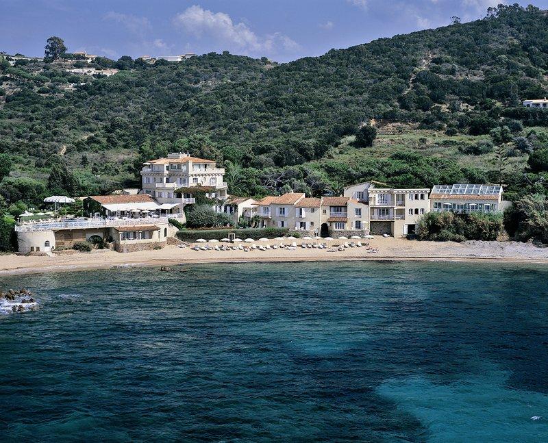 פורטיסיו Hotel Le Maquis מראה חיצוני תמונה