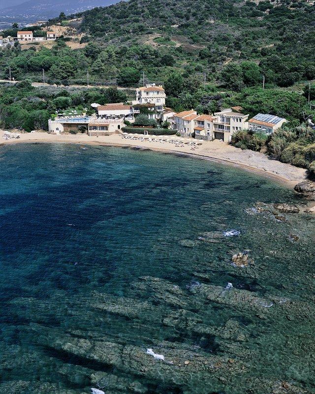 פורטיסיו Hotel Le Maquis מראה חיצוני תמונה